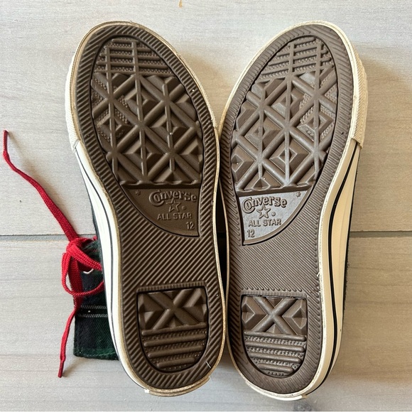 Converse Green and Red Tartan Plaid High-Tops Holiday Sneakers - Picture 3 of 4